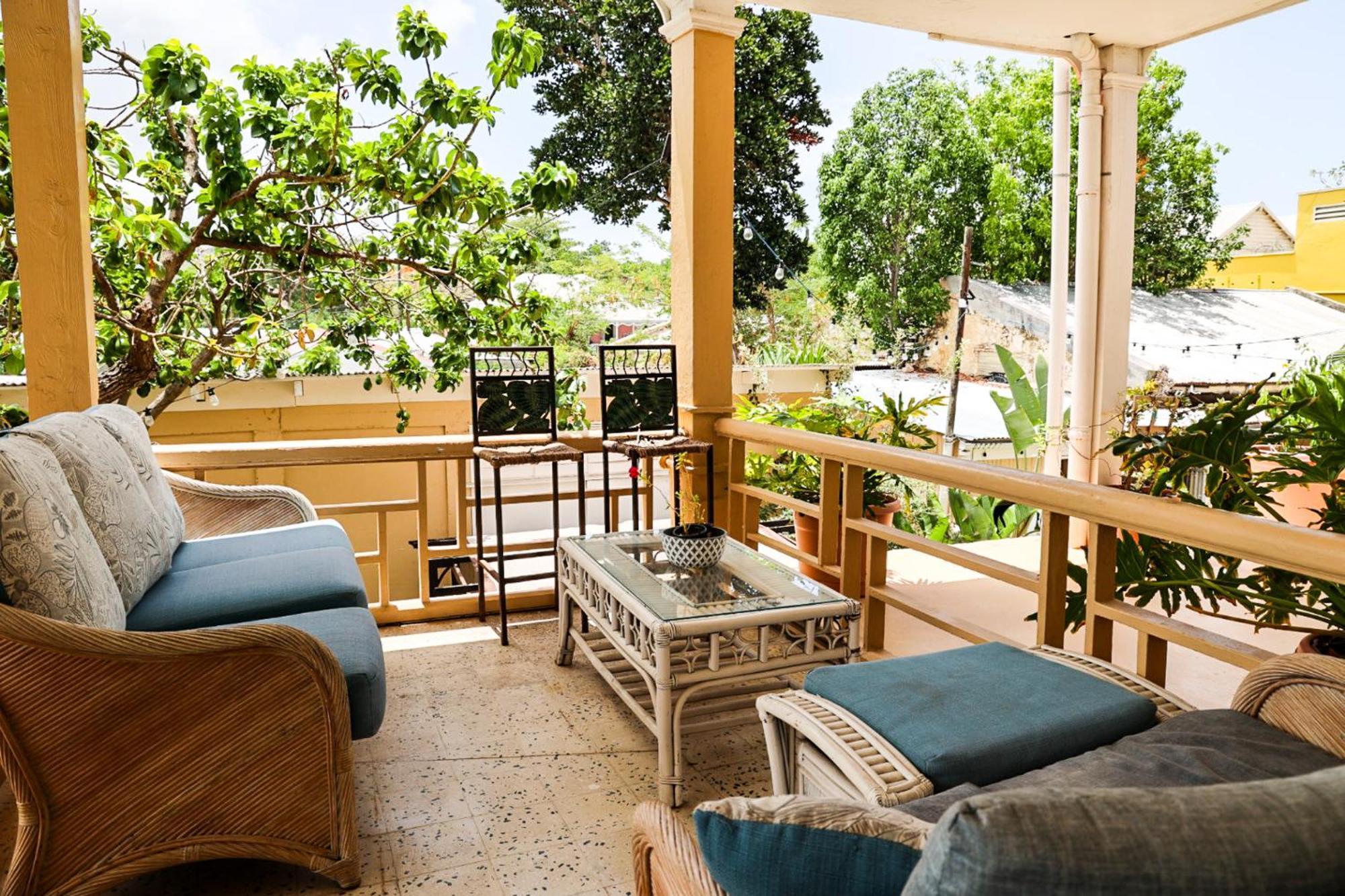 Victoria House Hotell Frederiksted Exteriör bild